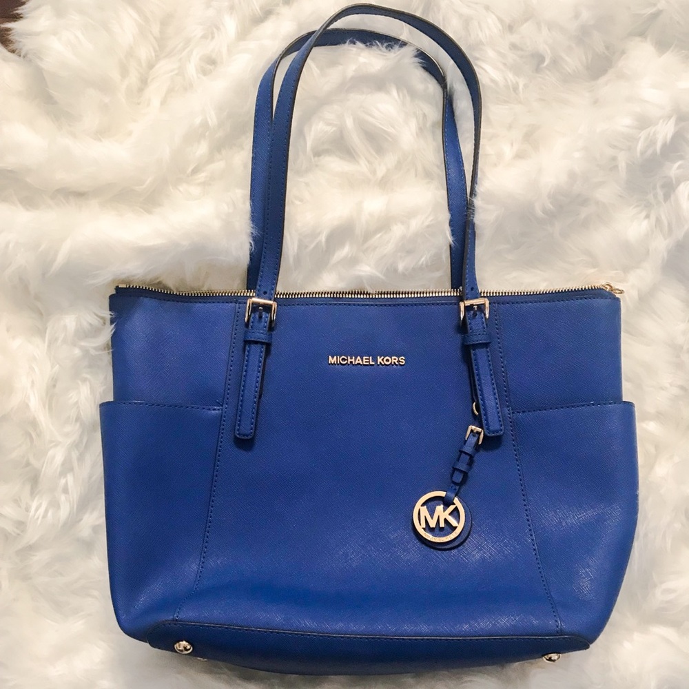 🎀BLUE MK PURSE🎀